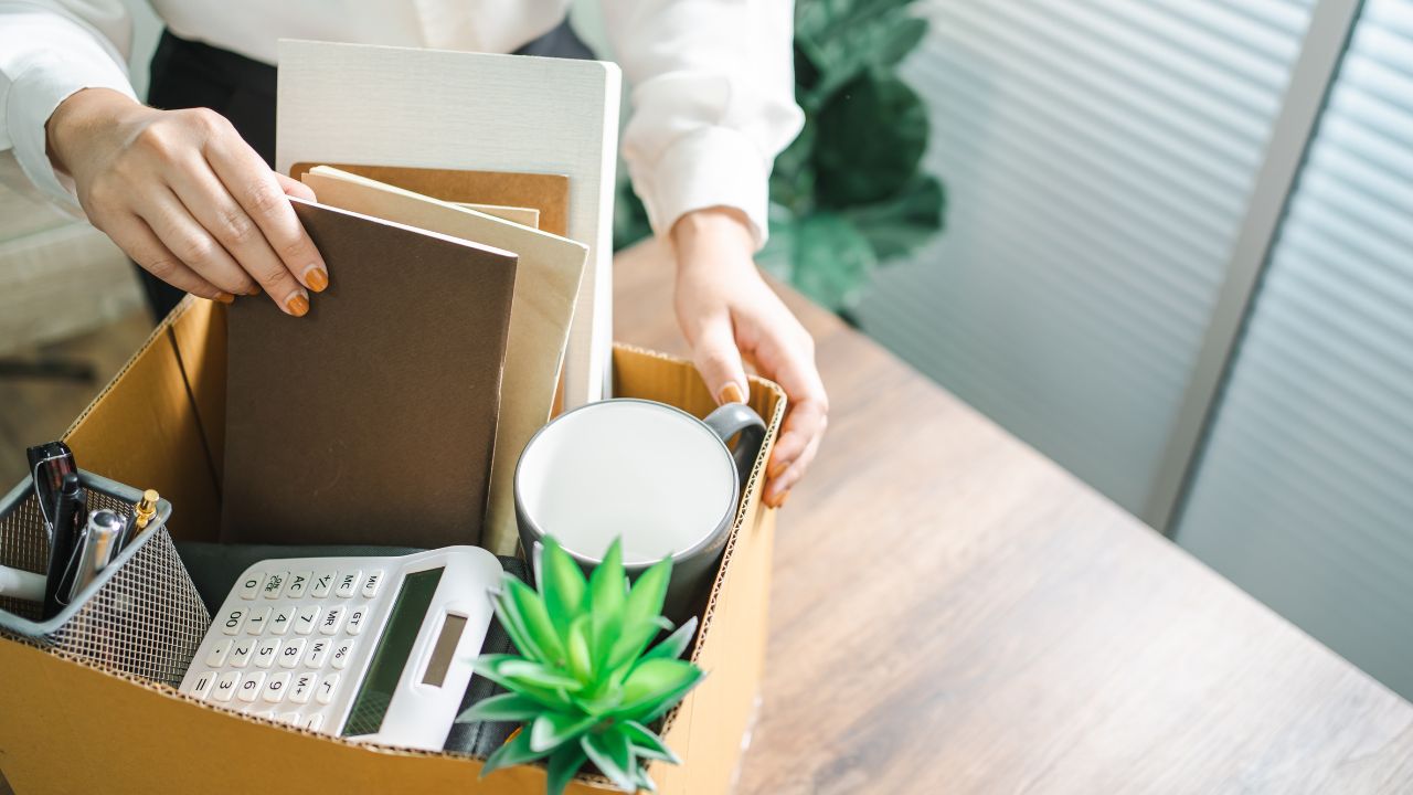 派遣先企業が変わったときや契約終了時の有給はどうなる？